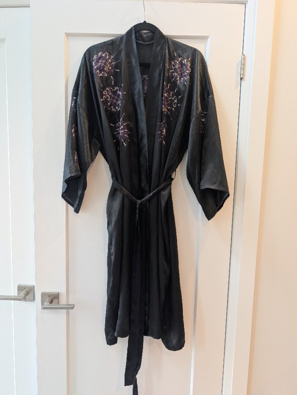 Vintage Black Satin Embroidered Kimono Robe Belted Lounge Gown